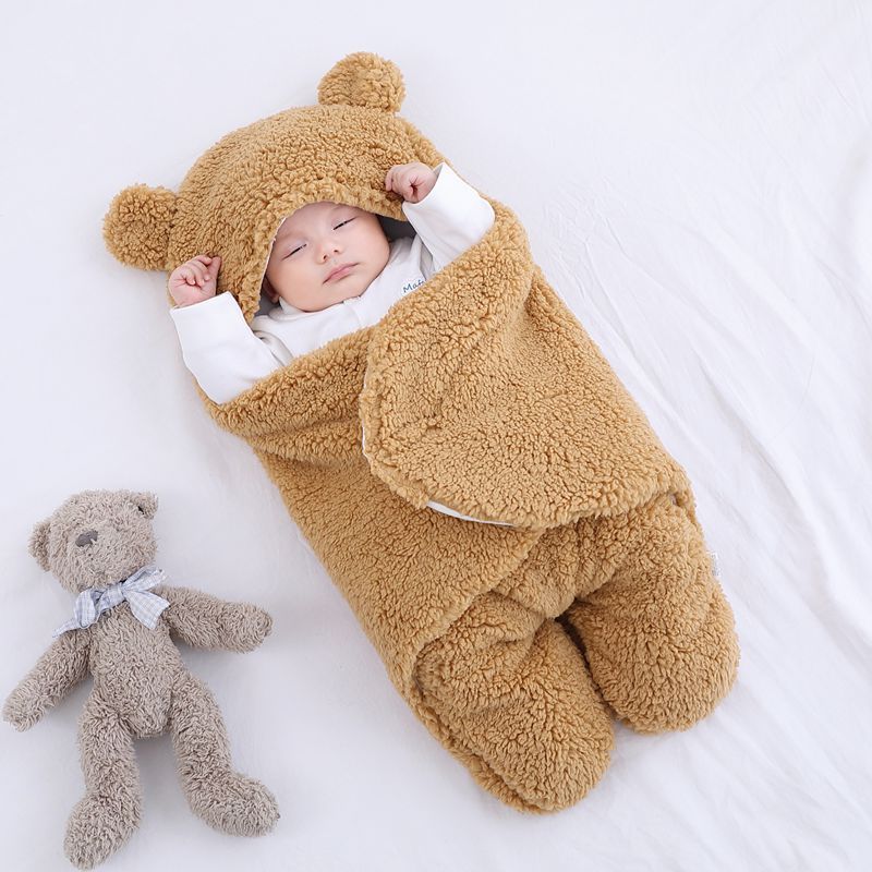 Autumn And Winter Baby Quilt Swaddle
