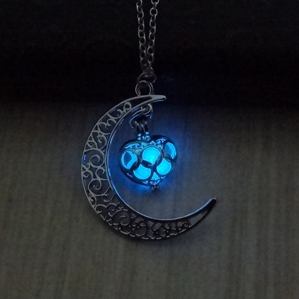 Glowing Pendant Necklace Silver Plated Chain