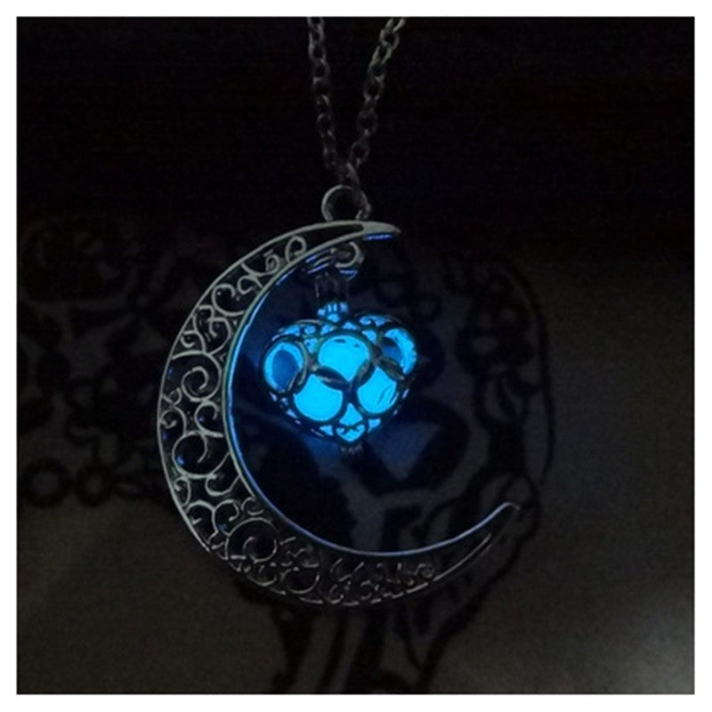 Glowing Pendant Necklace Silver Plated Chain